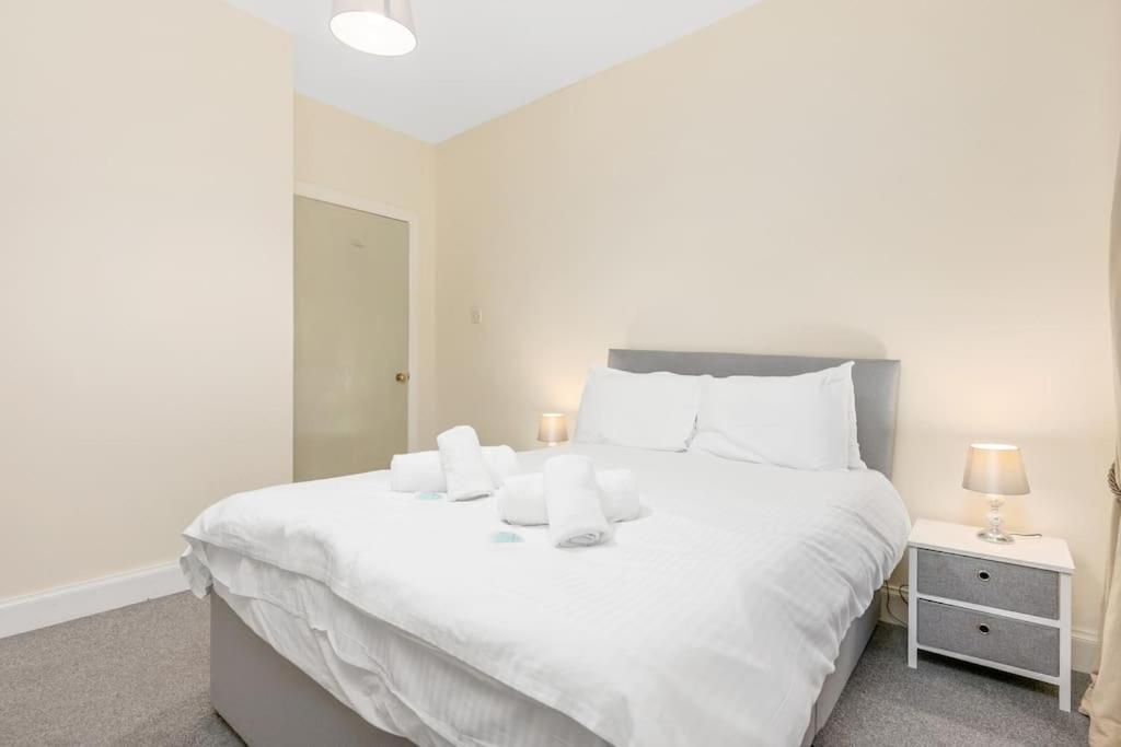 Two Bedroom Apartment-Central Edinburgh-Old Town-Licensed Kültér fotó