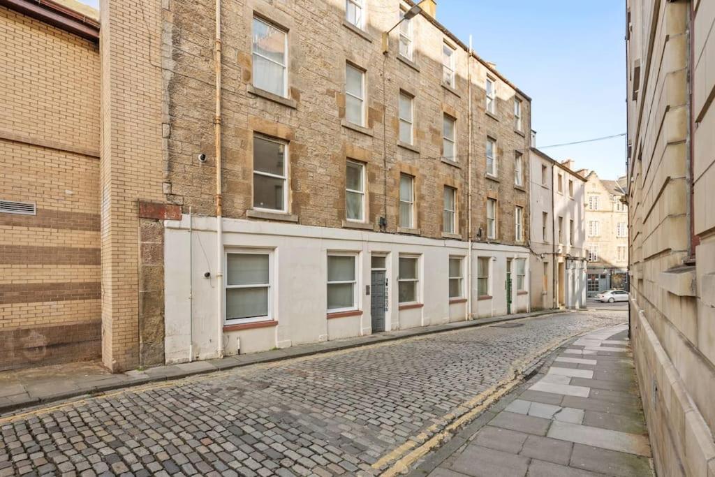 Two Bedroom Apartment-Central Edinburgh-Old Town-Licensed Kültér fotó