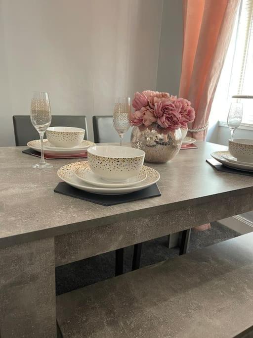 Two Bedroom Apartment-Central Edinburgh-Old Town-Licensed Kültér fotó