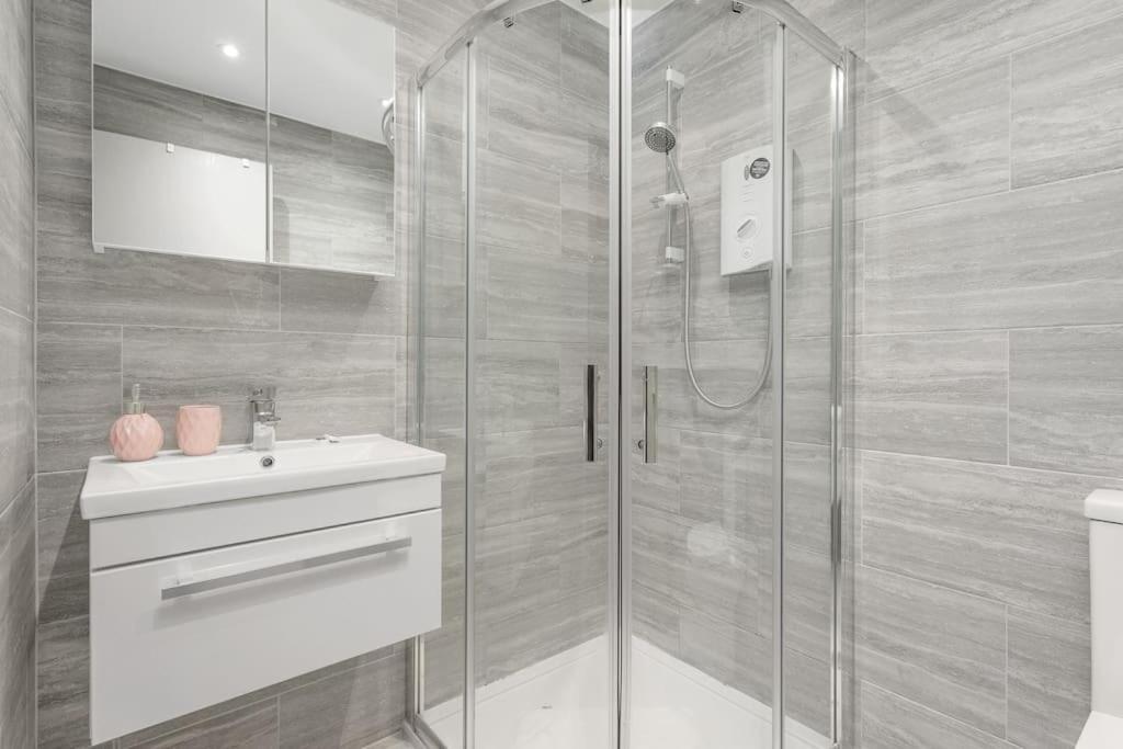 Two Bedroom Apartment-Central Edinburgh-Old Town-Licensed Kültér fotó
