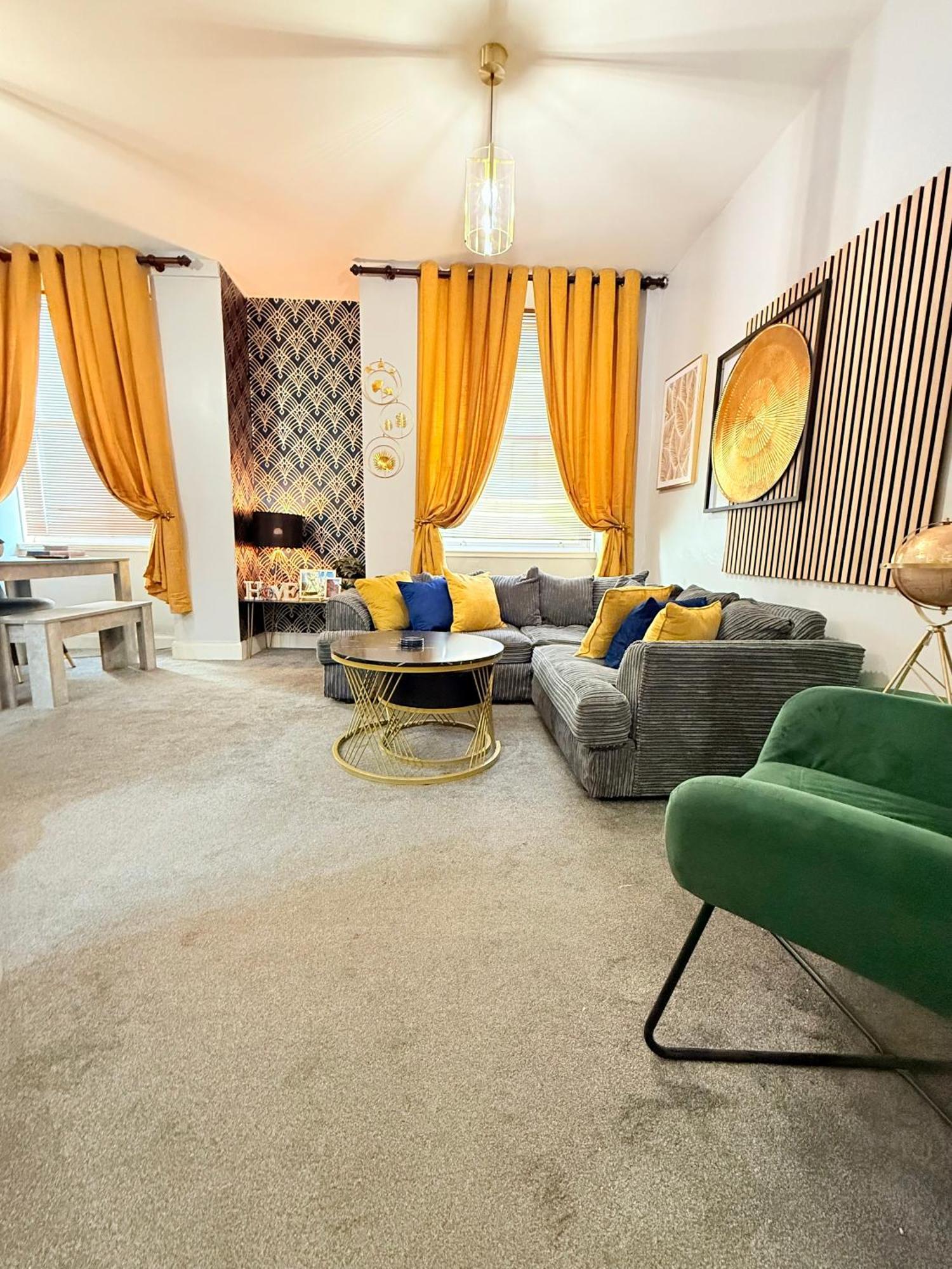 Two Bedroom Apartment-Central Edinburgh-Old Town-Licensed Kültér fotó